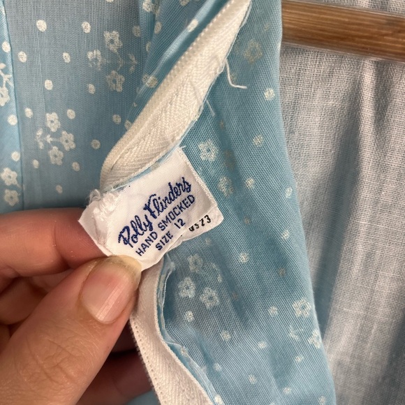 Vintage Polly Flinders Blue and White Smocked dress size 12 tie in back/zipper - Picture 3 of 4